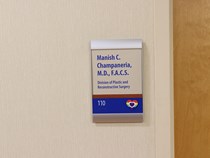Facility - Door sign Facility - Door sign